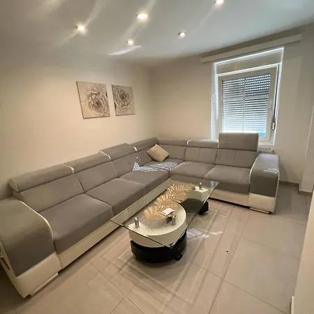 Maison Apartament Dudelange